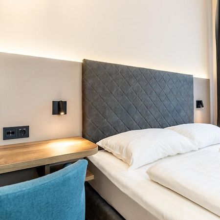 Das Jedermann Boutiquehotel Mit Stadtgarten Salzburg Exterior foto
