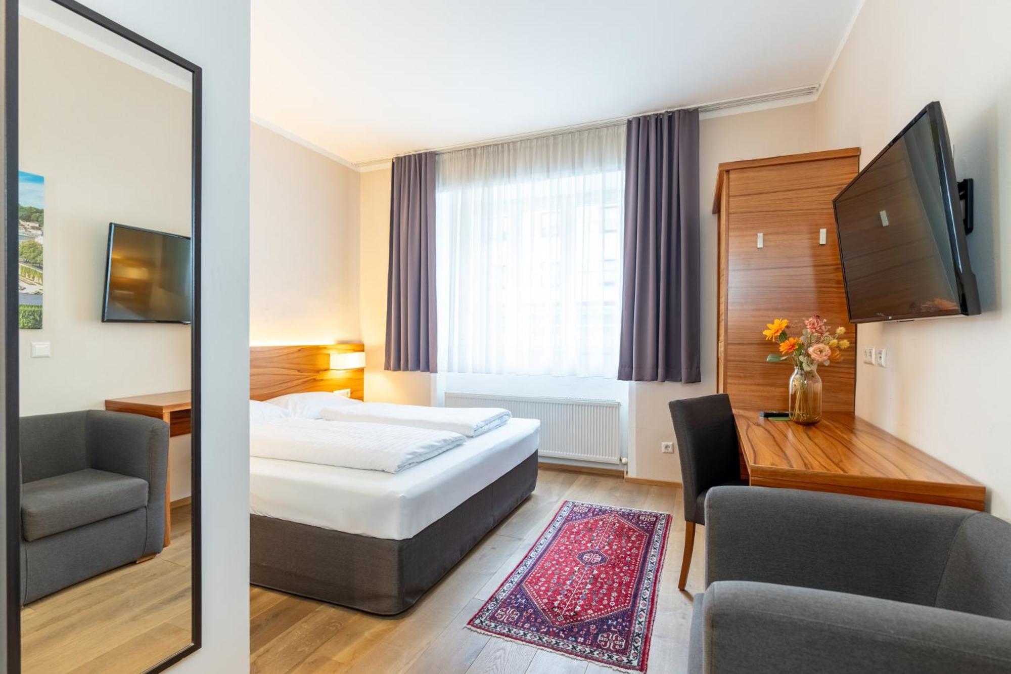 Das Jedermann Boutiquehotel Mit Stadtgarten Salzburg Exterior foto
