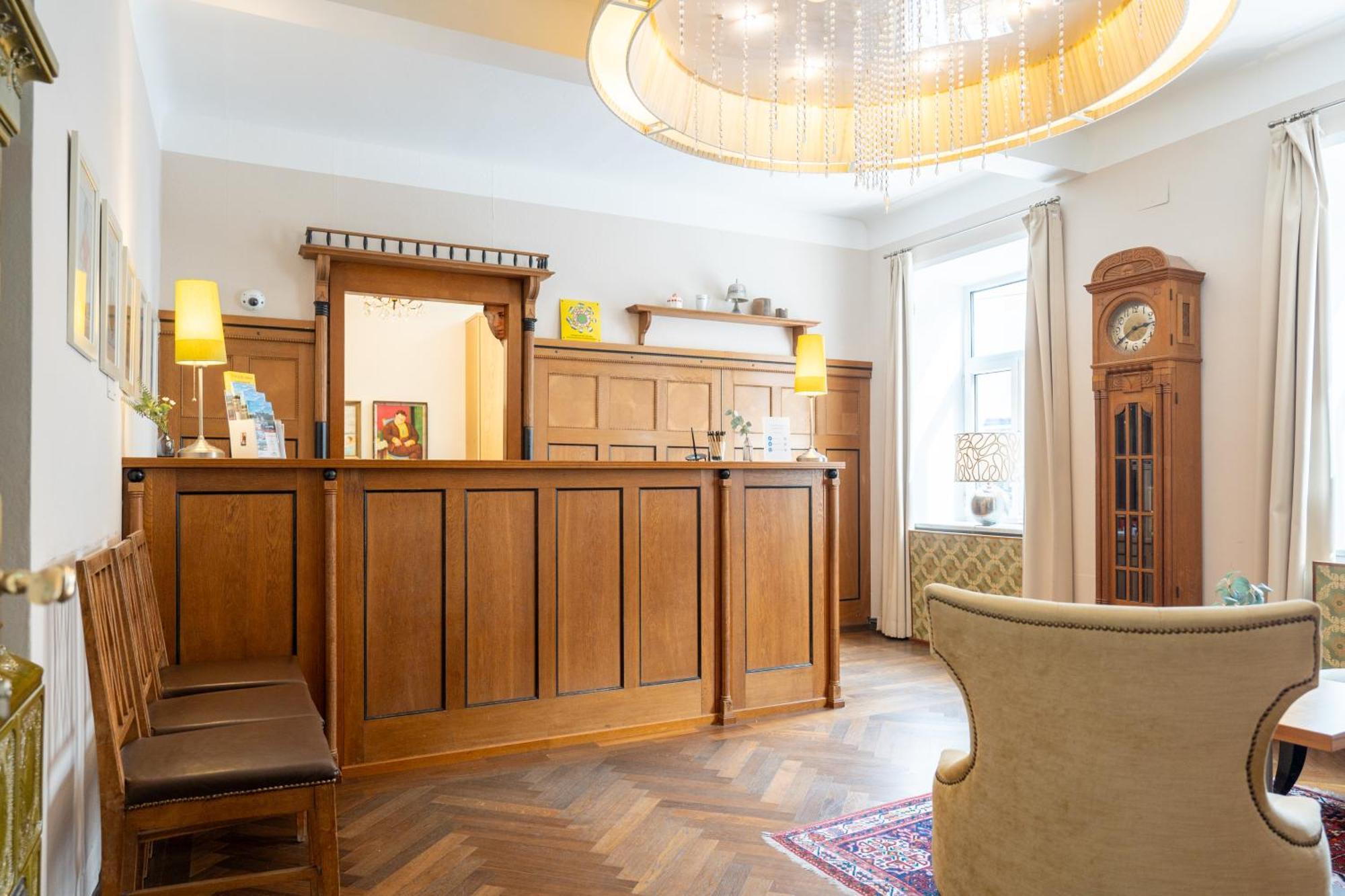 Das Jedermann Boutiquehotel Mit Stadtgarten Salzburg Exterior foto